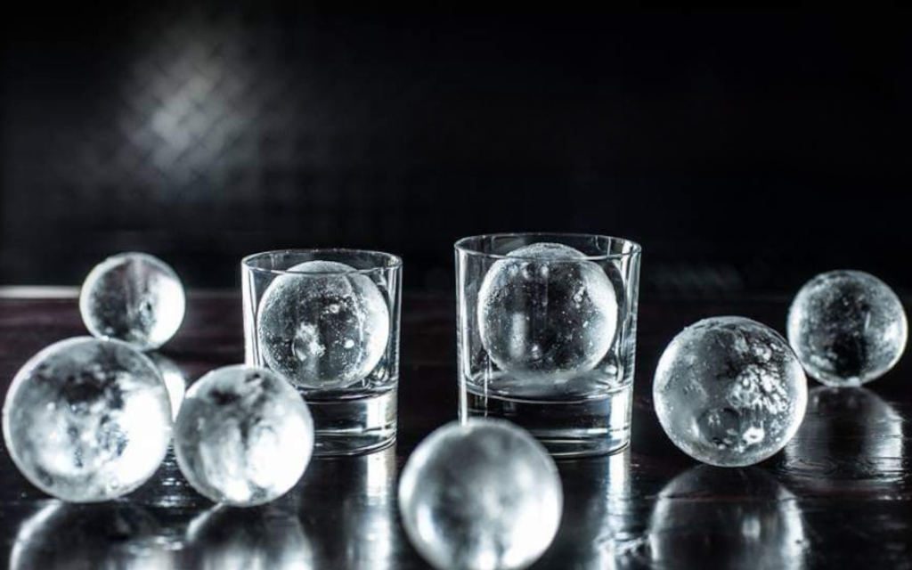 rodopag|crystal-clear-ball
